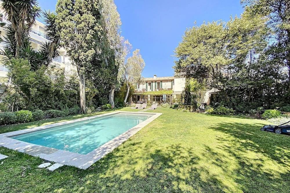 Villa voor 8 Personen in Antibes, Cannes regio