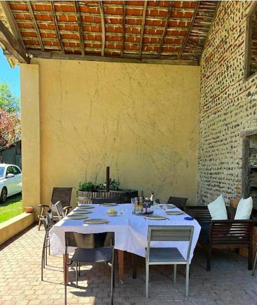 Location de vacances pour 10 personnes, avec jardin à Riscle - 2