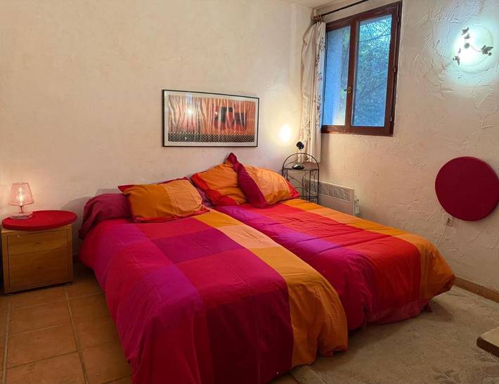 Gîte pour 32 personnes, avec jacuzzi ainsi que jardin et piscine à Corbès - 3