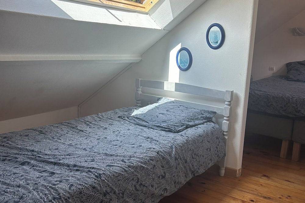 Logement indépendant dans longère avec piscine privative in Sainte-Thérèse-des-Ponts-de-Seine, Région du Havre