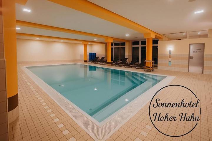 Ferienwohnung für 5 Personen, mit Balkon und Garten sowie Pool und Sauna in Schwarzenberg (Erzgebirge) - 4
