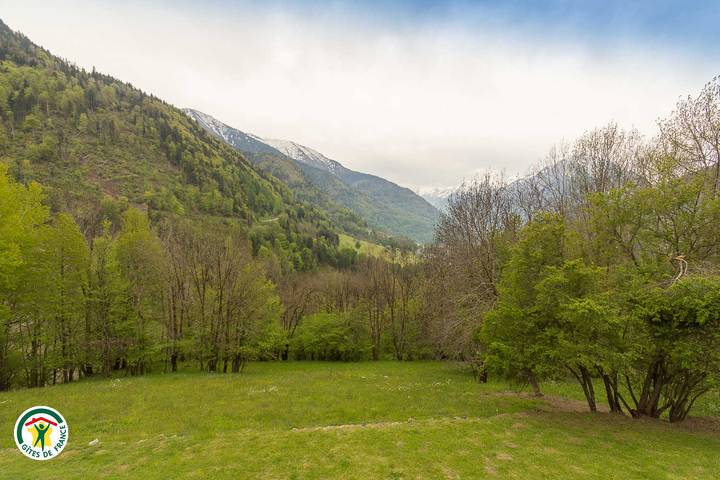 Gîte pour 4 personnes, avec jardin à Vaujany - 3