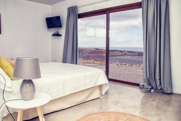 Casa rural para 2 personas, con vistas y jardín en Tinajo