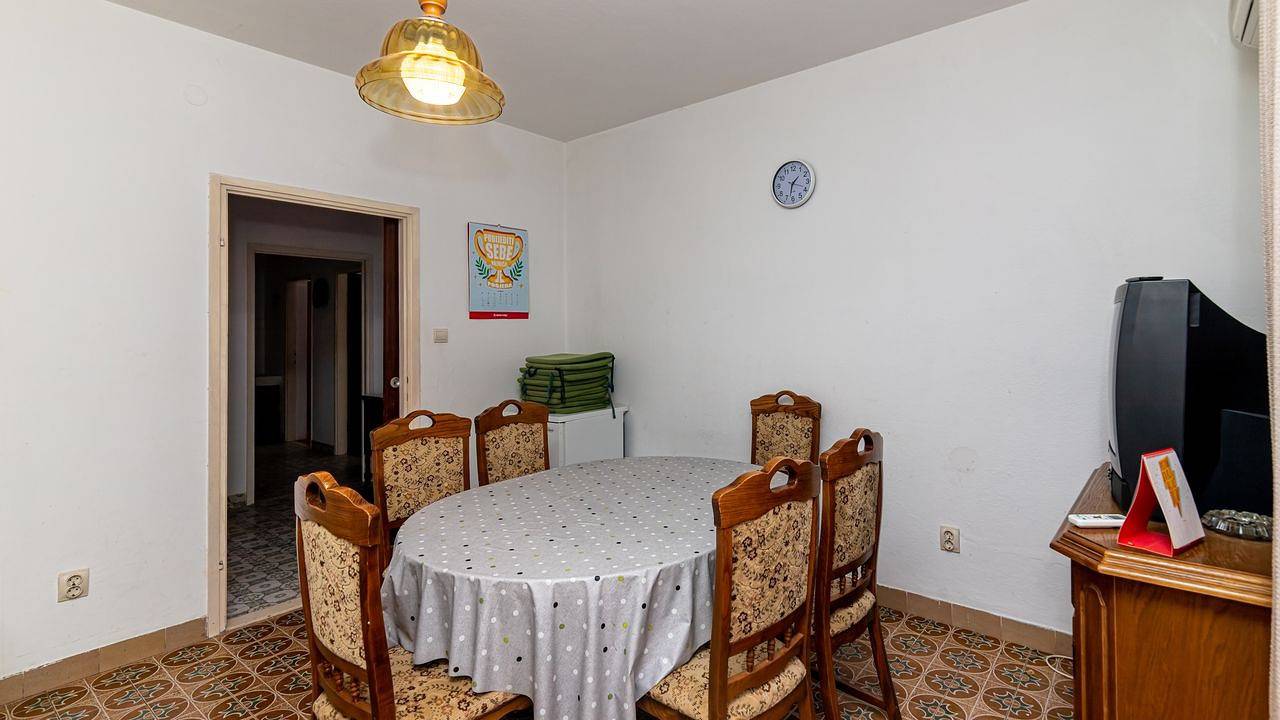Entire holiday apartment, Ferienwohnung für 9 Personen (90 m²) in Supetar in Supetar, Brac