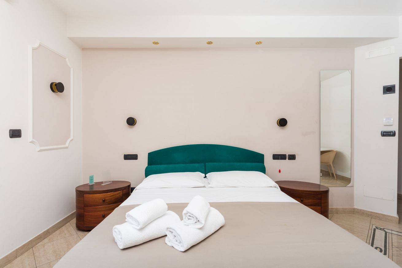 Appartamento intero, Triple G Rooftop 105 By Dimorra in Napoli, Napoli e dintorni