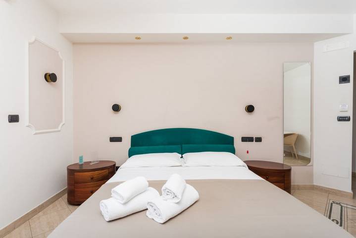 Appartamento intero, Triple G Rooftop 105 By Dimorra in Napoli, Napoli e dintorni