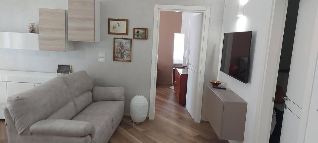 Appartamento per 4 persone, con balcone e panorama in Terlizzi