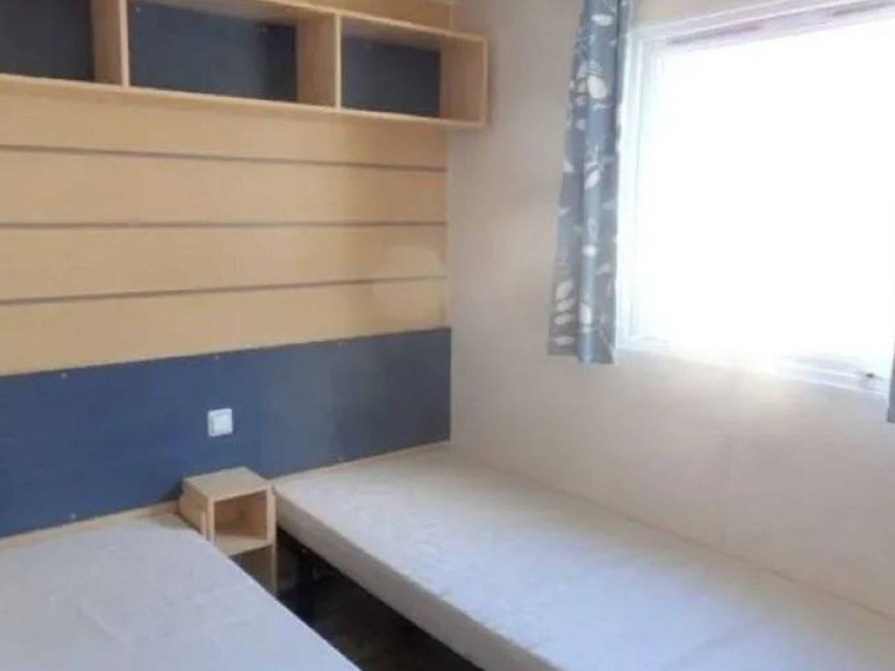 Casa móvil con terraza para 6 personas in Mialet, Cevenas