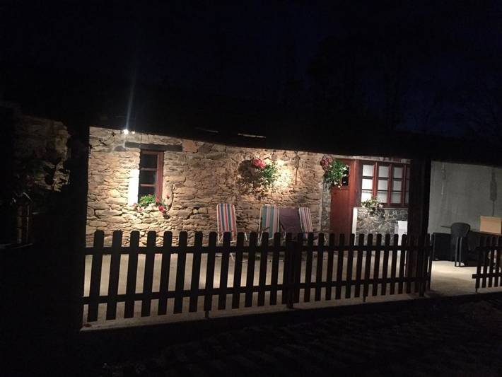 Casa rural para 4 personas, con Balcón y Terraza además de Jardín y Vistas en Espadanal - 2