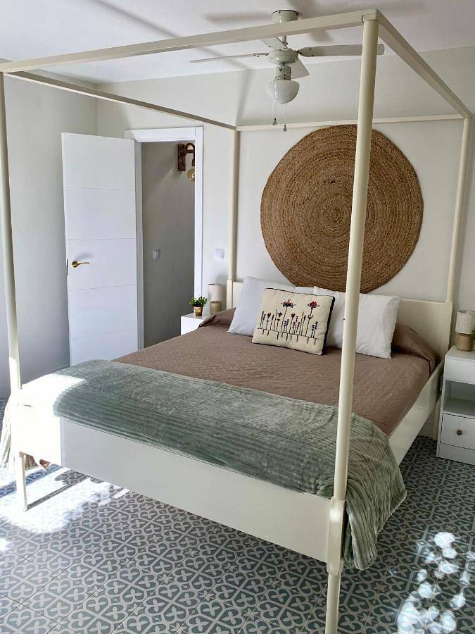 Casa de vacaciones para 6 personas, con jardín además de piscina y vistas - 1