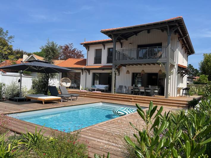 Location de vacances pour 15 personnes dans Plage du Betey