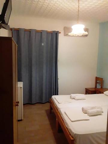 Gîte pour 2 personnes, avec terrasse et vue dans Alonissos