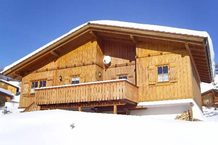 Ferienhaus für 8 Personen, mit Balkon und Sauna sowie Garten - 1