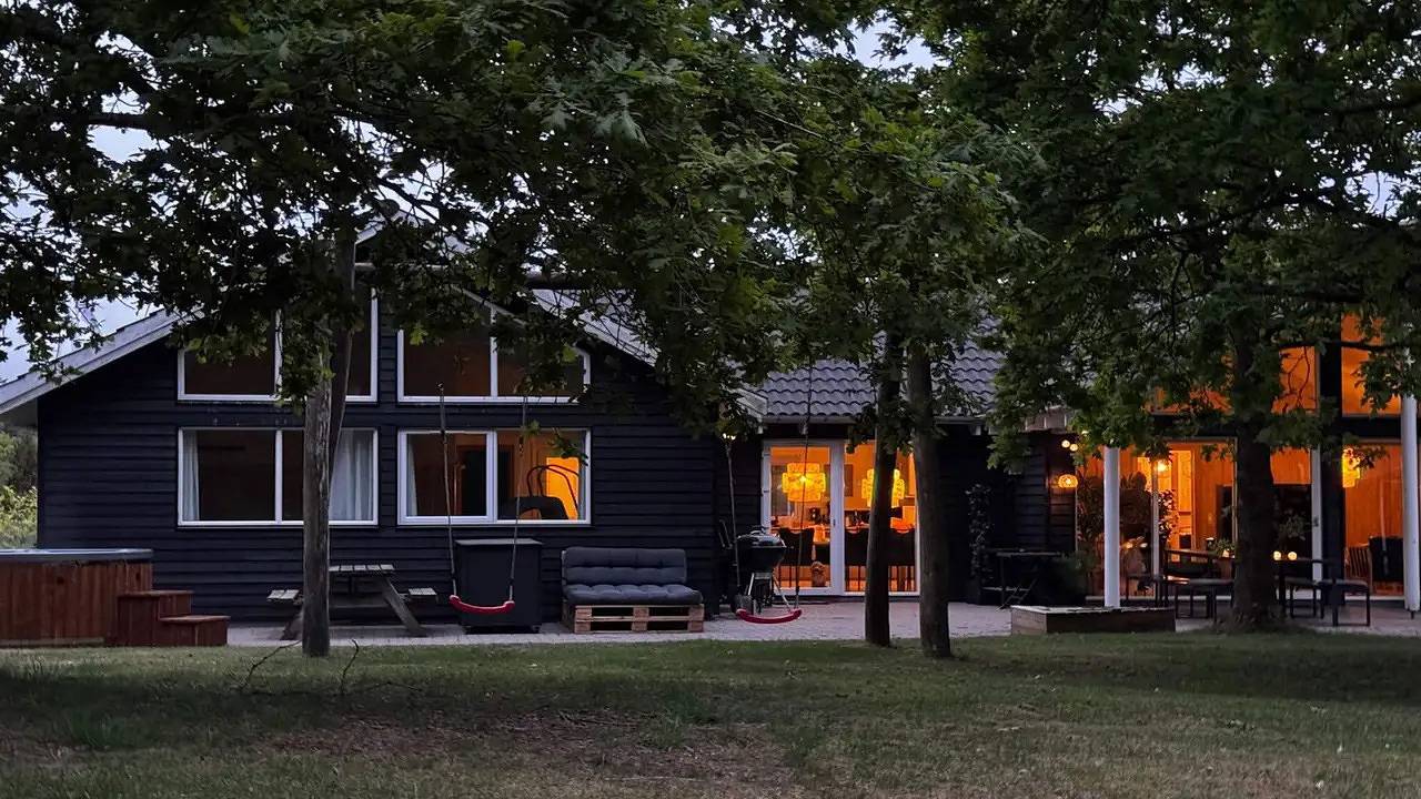 Ferienhaus für 18 Personen (248 m²) in Henne in Henne, Filsø See