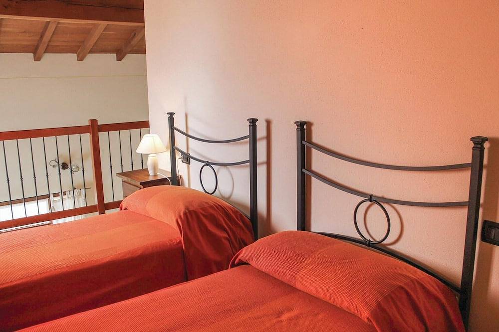 Appartamento intero, Nice apartment in Salsomaggiore T. Pr with Wifi in Salsomaggiore Terme, Provincia di Parma
