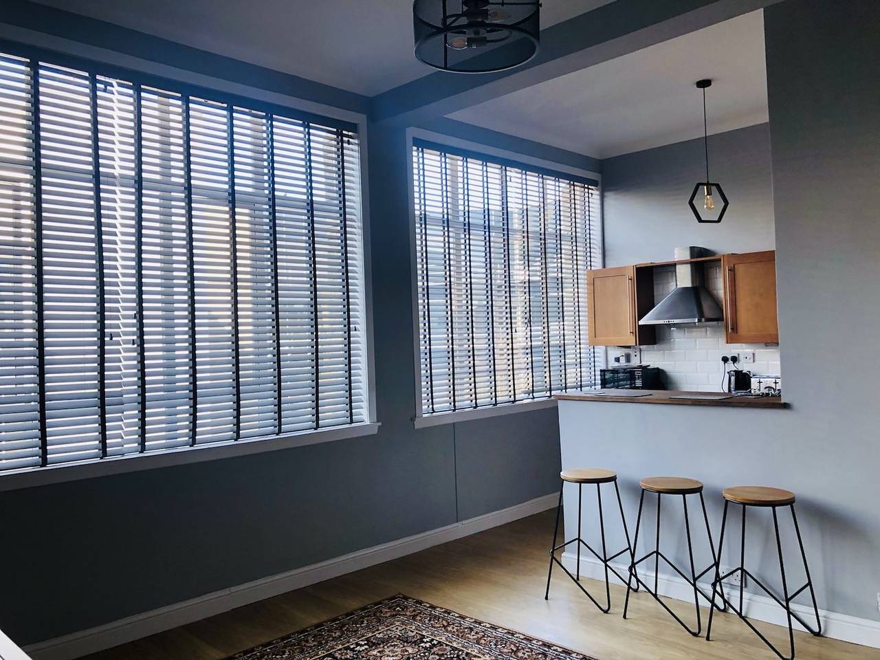 Entire vacation apartment, Apartment with City Views - Sleeps 3 in Edinburgh, Edinburgh and Lothian