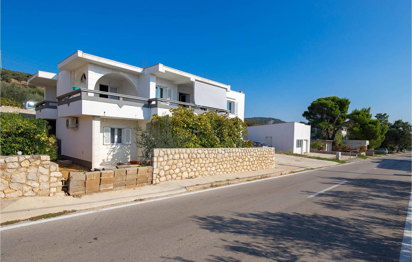 Ganze Ferienwohnung, Ferienwohnung für 4 Personen mit Terrasse in Stara Novalja, Pag