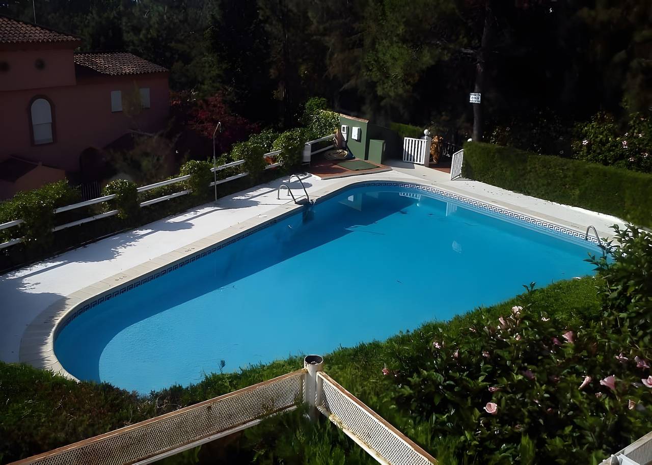 Appartamento intero, Appartamento 'Mirador Del Golf' con piscina condivisa, terrazza privata e Wi-Fi in Islantilla, Lepe