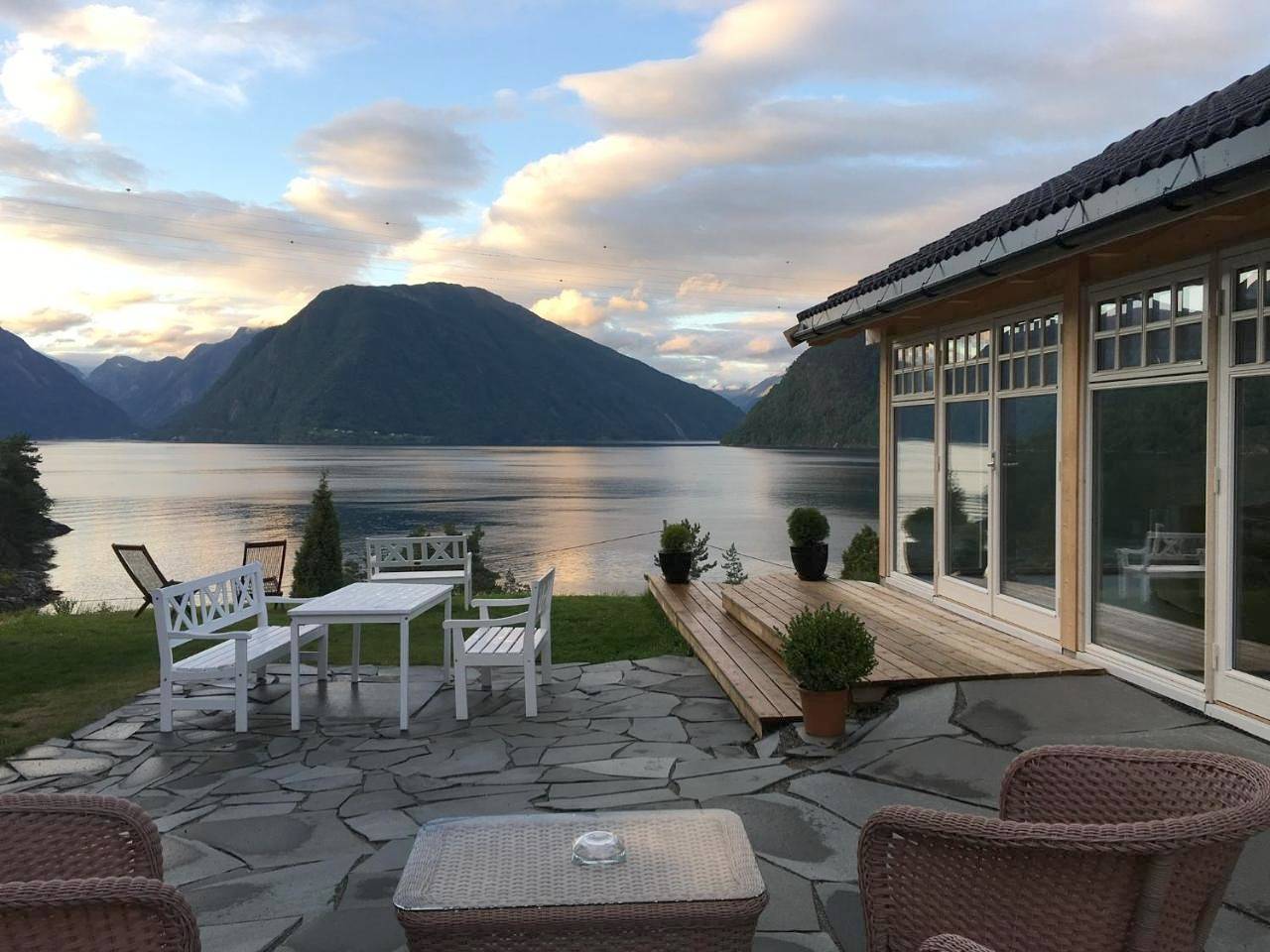 Dragsvik Fjordhotel in Sognefjorden