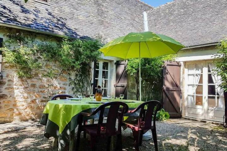 Location de vacances pour 4 personnes, avec jardin, animaux acceptés à Turenne