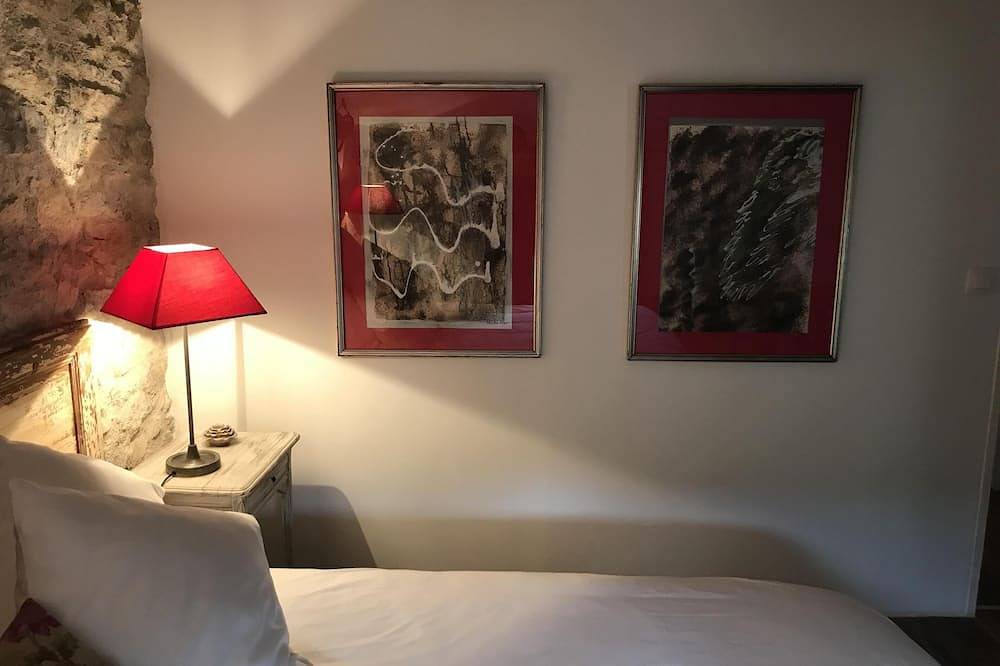 Ferienhaus - 6   Zimmer - 15   Personen in Lagrasse, Regionaler Naturpark Corbières-Fenouillèdes