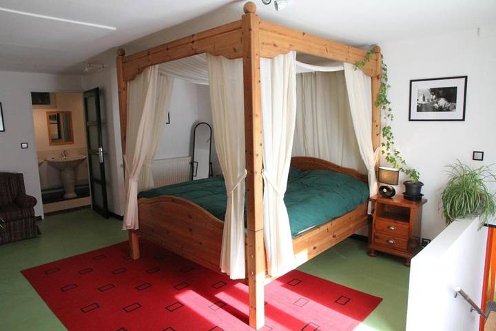Chambre d’hôte pour 2 personnes, avec jardin, animaux acceptés dans Les Mille étangs - 3