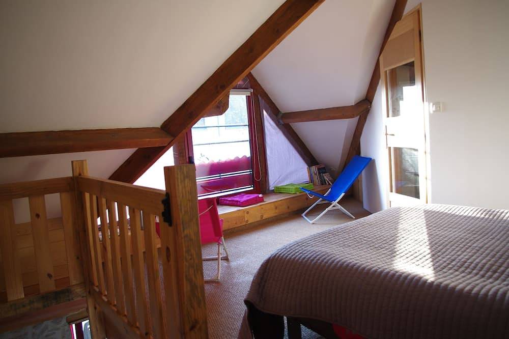 Pequeña casa en el pueblo de Plouhinec cómoda in Plouhinec (Morbihan), Côte des Mégalithes