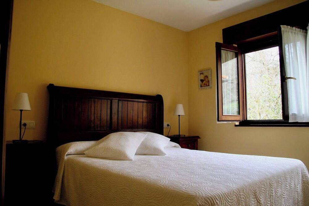 Ganze Wohnung, Apartamentos La Bardenilla für 2 personen in Peñamellera Baja, Costa Verde (Spanien)