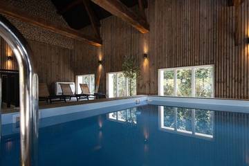 Gîte pour 2 personnes, avec piscine ainsi que terrasse et jardin à Saint-Josse