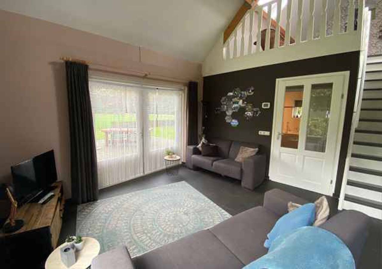 Gemütliches Ferienhaus für 6-8 Personen mit großem Garten, in der Nähe von Assen. in Drenthe