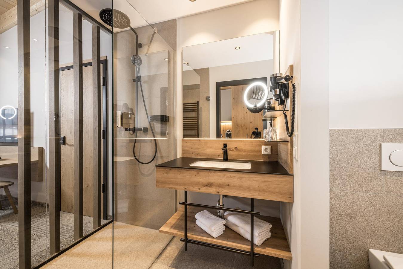 Ganze Ferienwohnung, Studio Superior in Hopfgarten im Brixental, Kaisergebirge