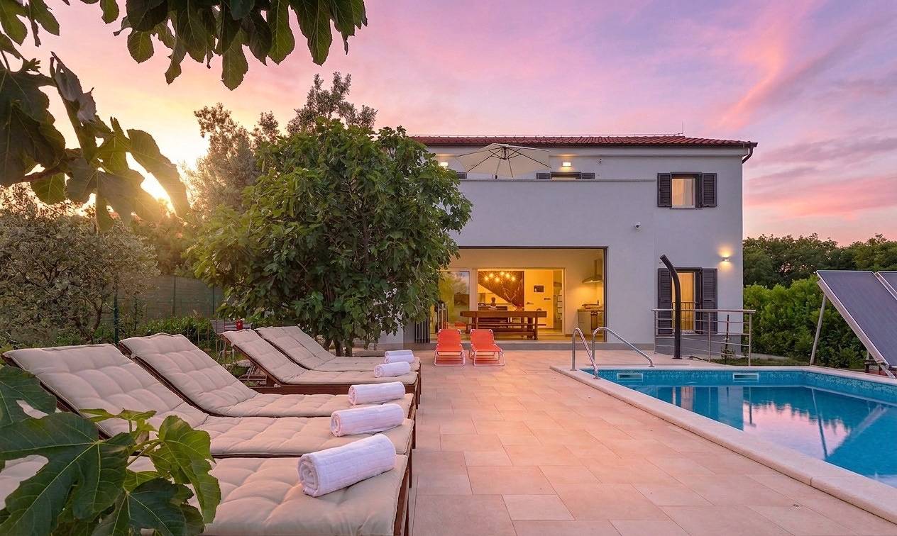 Casa vacanza a Medolino a partire da 398€ a notte
