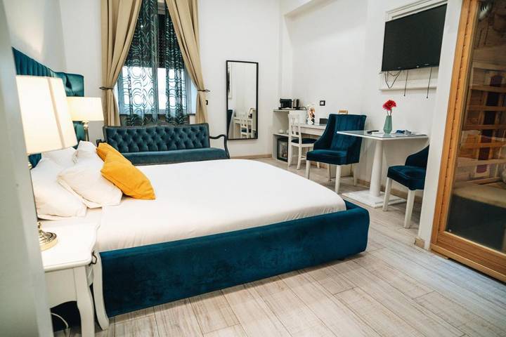 Maison d’hôte pour 2 personnes, avec vue et sauna dans Fontaine de Trevi