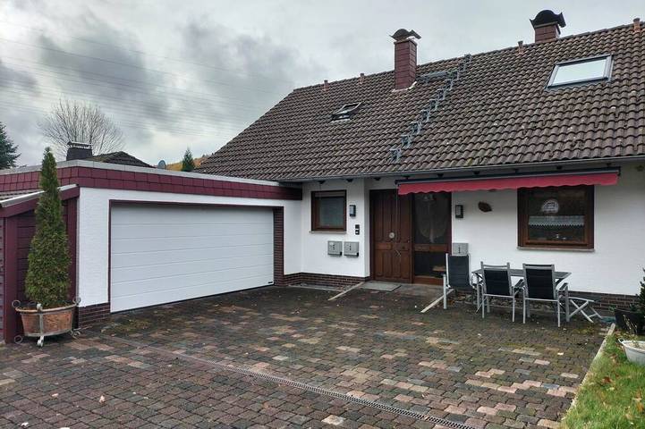 Ferienwohnung für 4 Personen, mit Garten und Balkon, mit Haustier