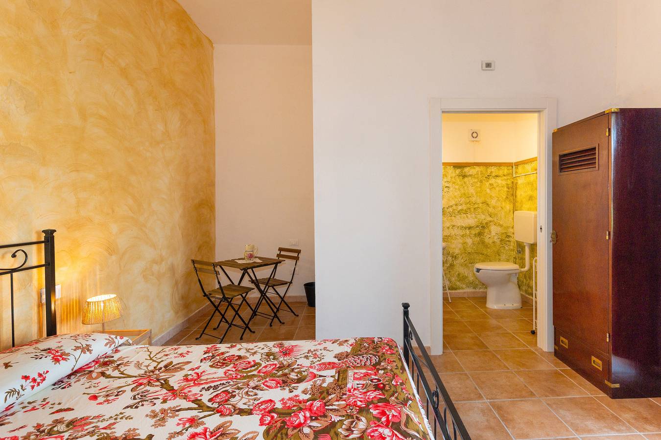 Room 'Rosmarino' with Shared Garden in Etruscan Coast