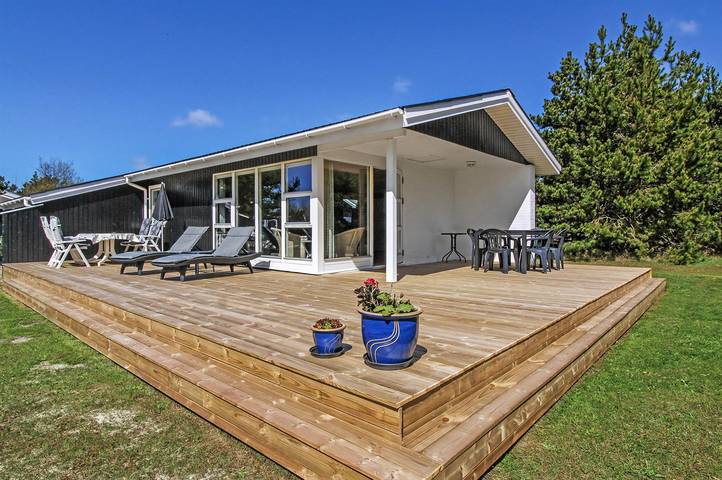 Ferienhaus für 6 Personen, mit Terrasse und Sauna, mit Haustier in Blavand