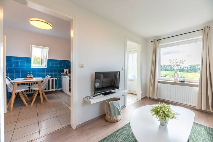Ganze Wohnung, "Traumhafte Ferienwohnung mit Meerblick und Garten in Hedehusum!" in Nordfriesische Inseln (Schleswig-Holstein) (Schleswig-Holstein), Utersum