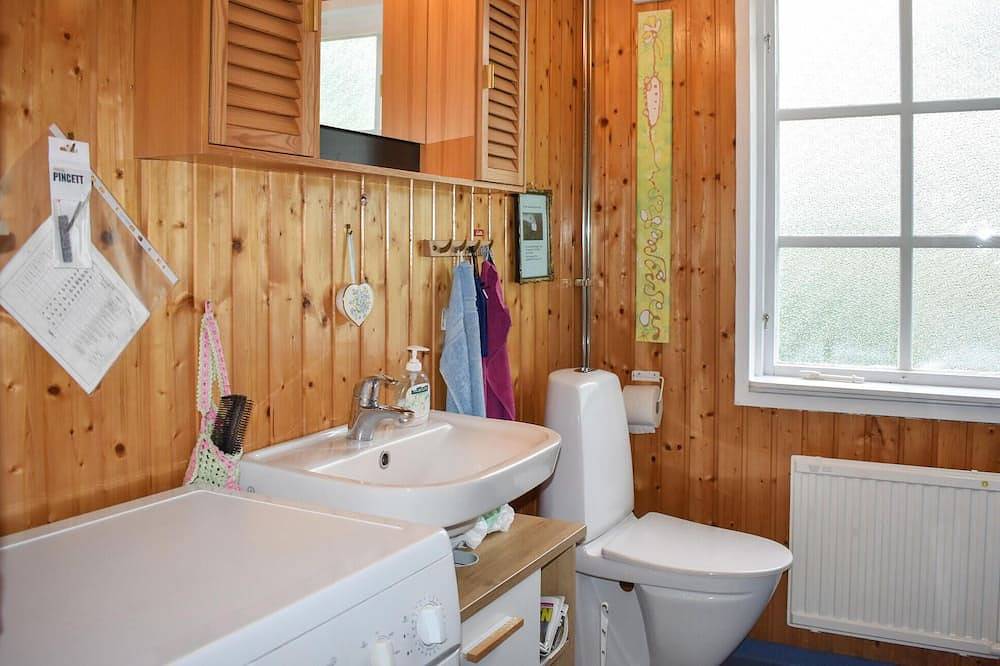 Schönes Haus mit 2 Schlafzimmern in. in Bromölla, Schwedische Ostsee