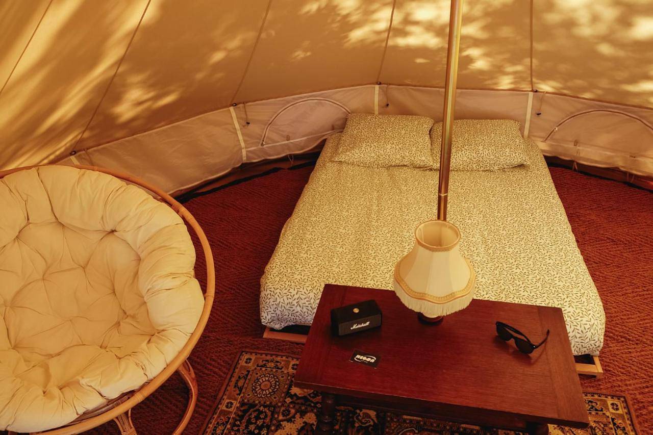 Tent in San Juan de Luz, Region de Bayona