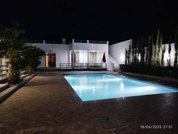 Chambre d’hôte pour 2 personnes, avec piscine ainsi que jardin et vue dans Ghazoua - 4