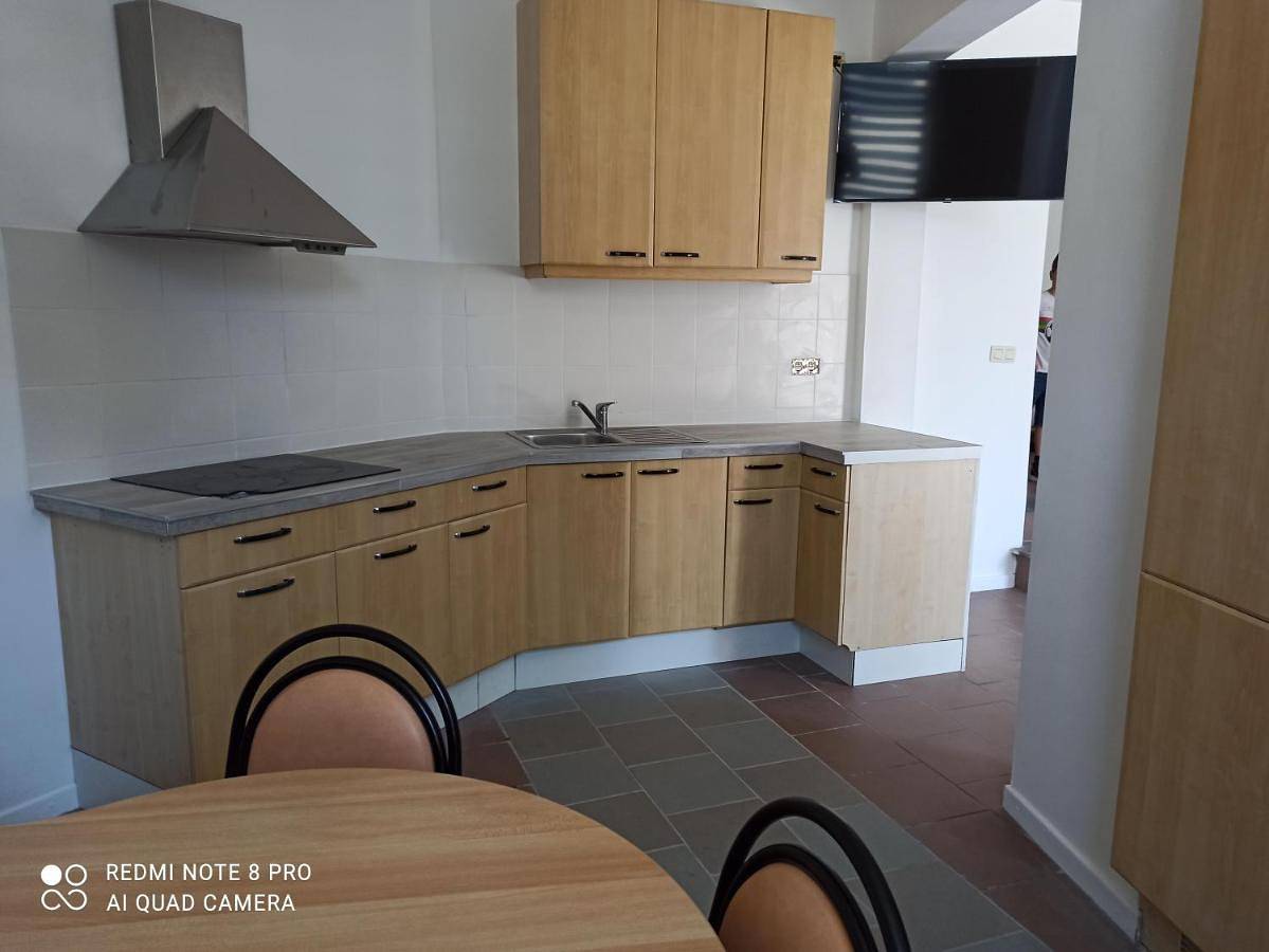 Appartement entier, One-Bedroom Apartment in Gembloux, Région de Namur