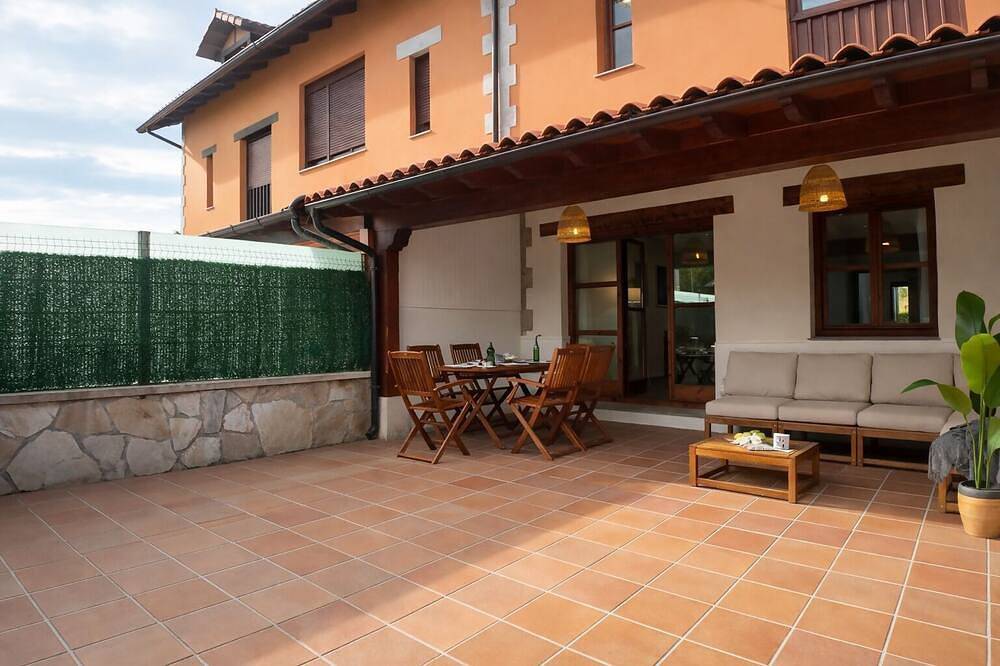 House near La Franca Beach - Between Sea and Peaks in Colombres, Ribadedeva