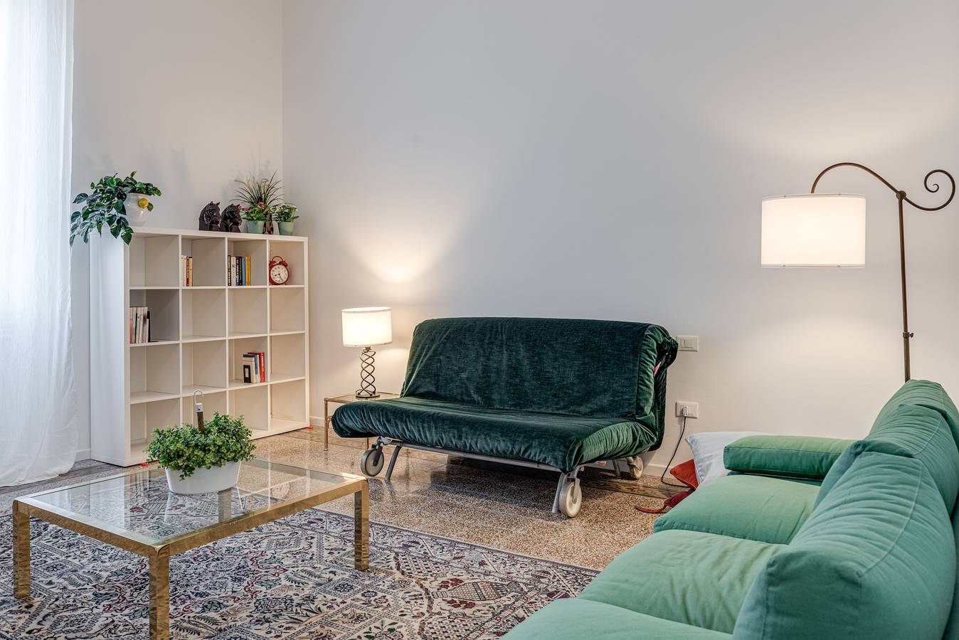 Entire apartment, Apartment 'Comfort Polimoda' with Balcony, Wi-Fi and Air Conditioning in Florence city center, Florence