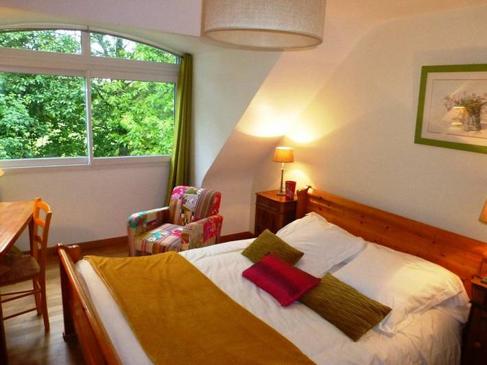 Gîte pour 2 personnes, avec terrasse ainsi que jardin et jacuzzi à Quéménéven - 3