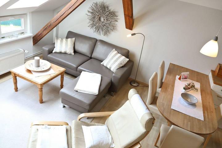 Ferienwohnung für 4 Personen, mit Balkon und Seeblick in Waren (Müritz) - 2
