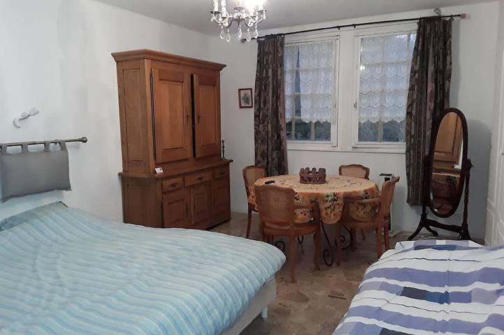 Maison d’hôte pour 2 personnes, avec piscine à Bagnols-en-Forêt - 3