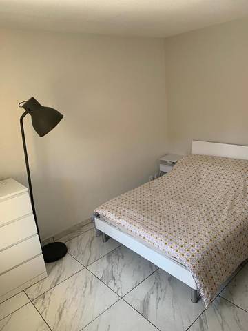 Gîte pour 2 personnes, avec terrasse à Chazay-d'Azergues