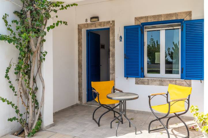 Location de vacances pour 3 personnes, avec balcon et jardin dans Andros