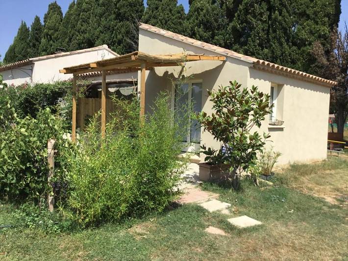 Chambre d’hôte pour 2 personnes, avec jardin ainsi que vue et terrasse à Paradou - 3