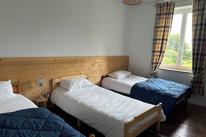 Location de vacances pour 7 personnes, avec jardin et terrasse à Saint-Brice-de-Landelles - 4